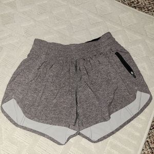 Lululemon shorts size 8